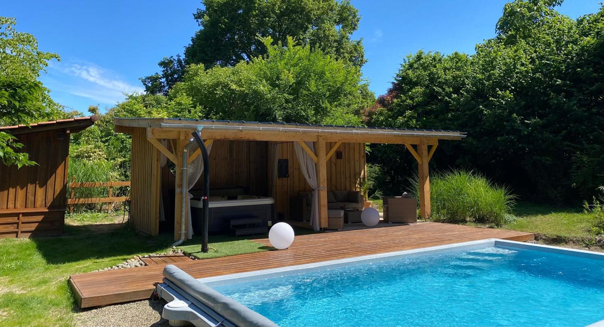 Gites & Spa De Charme " Ploum" Pouydesseaux Exteriör bild