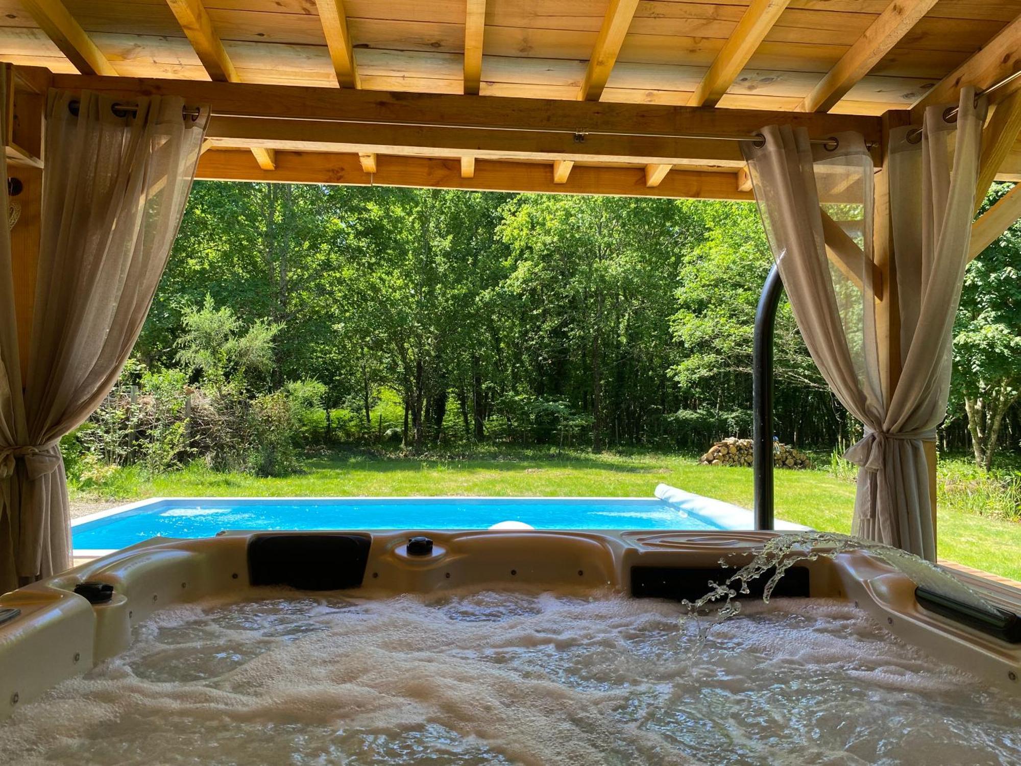 Gites & Spa De Charme " Ploum" Pouydesseaux Exteriör bild