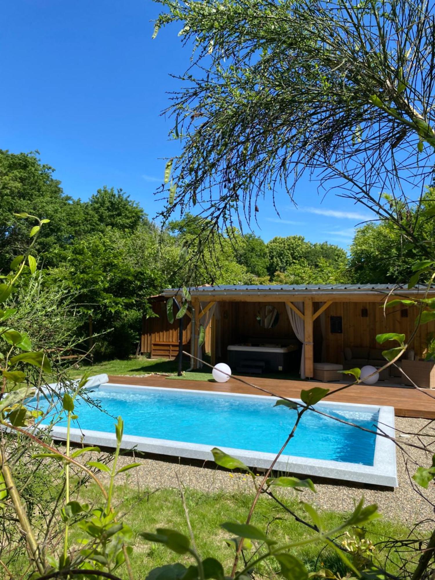 Gites & Spa De Charme " Ploum" Pouydesseaux Exteriör bild